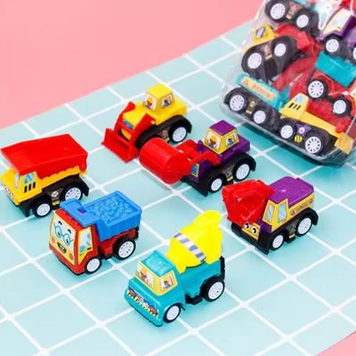 Petites voitures jouets
